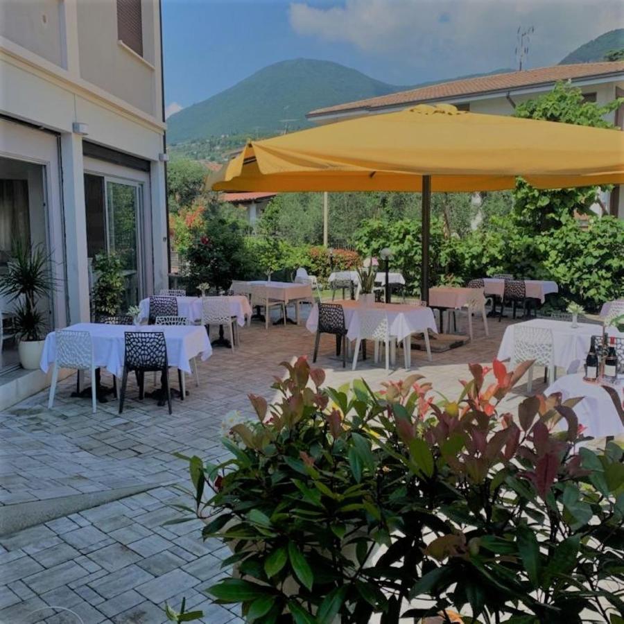 Hotel Lorena Toscolano Maderno Εξωτερικό φωτογραφία